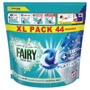 FAIRY Platinum Non-Bio skalbimo kapsulės jautriai odai 44 vnt